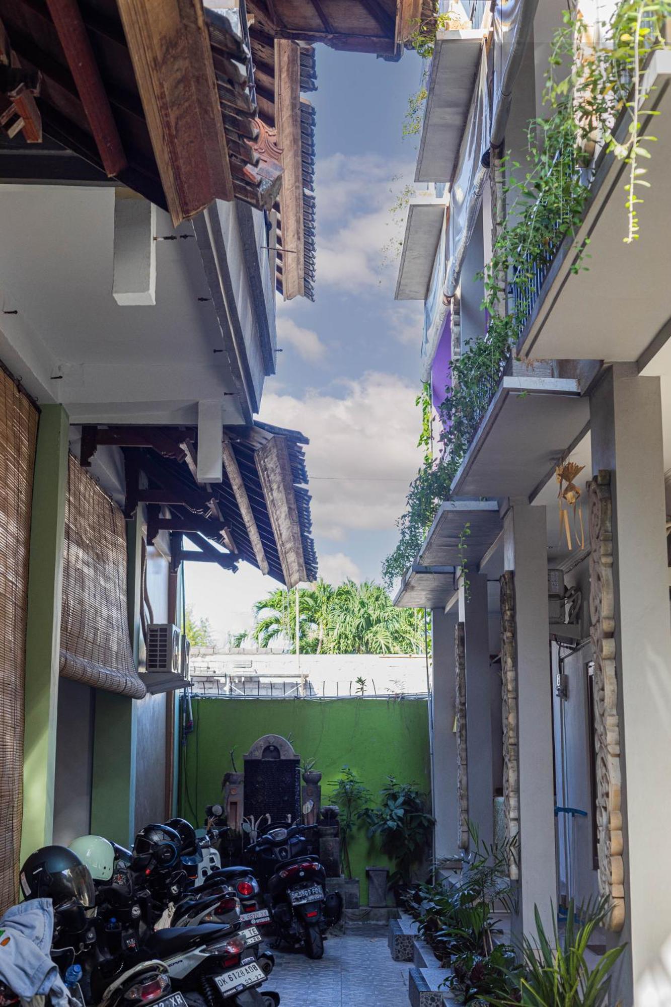 Bali Dd Homestay Seminyak Extérieur photo